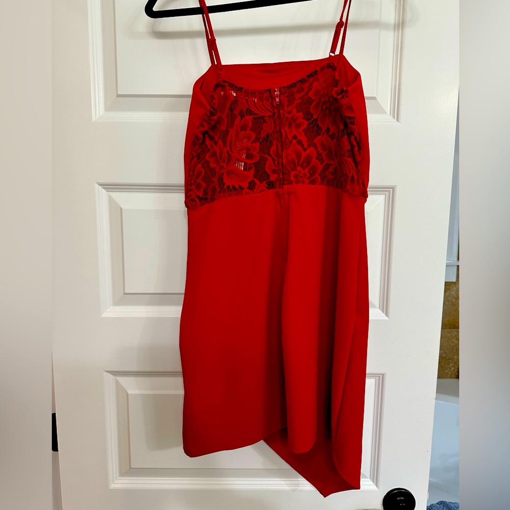 NWT 🌟 red asymmetrical dress